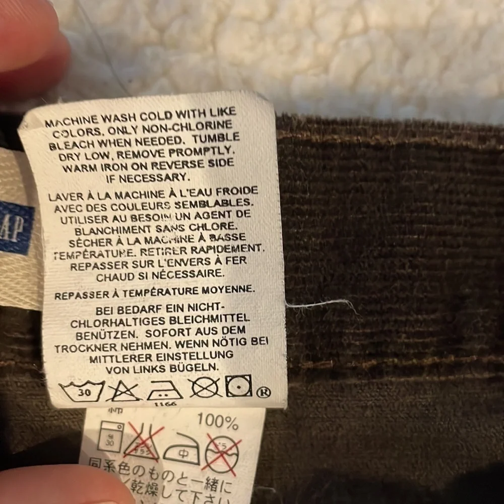 Gap Boot Fit Corduroy 36x34 - Picture 9 of 9